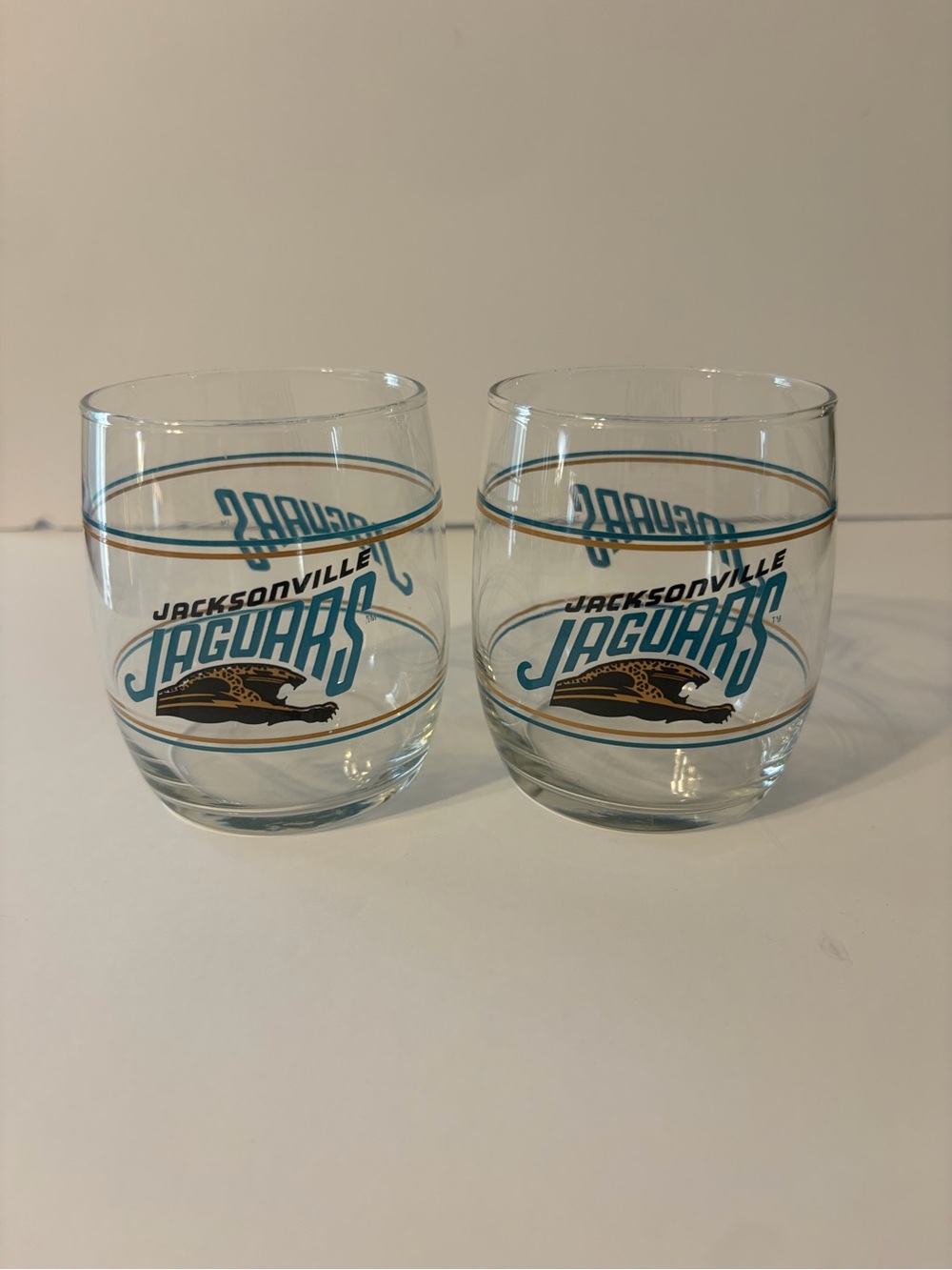 Vintage Jacksonville Jaguars NFL, clear glass tumblers set of 2 retro Barware